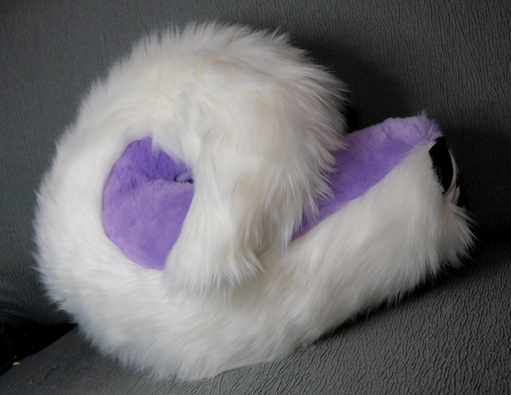 Premade semi-partial tail (August)